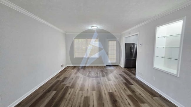 Building Photo - 4433 Coopers Creek Dr SE