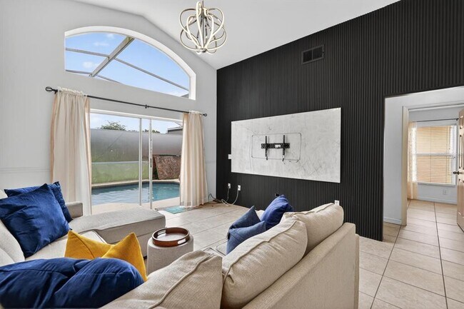 Building Photo - 419 Buckingham Cir