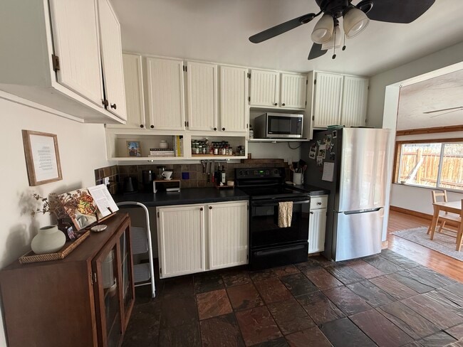 Building Photo - 3573 S 2300 E