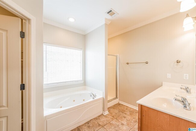 Building Photo - 4563 Rosser Loop Dr