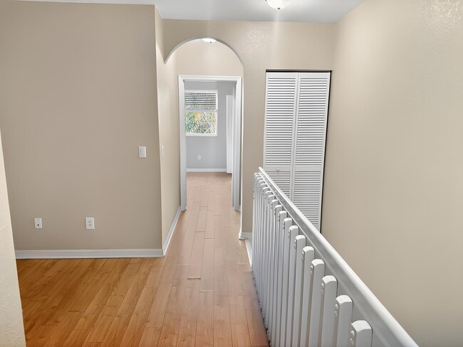 Building Photo - 1992 Alamanda Way