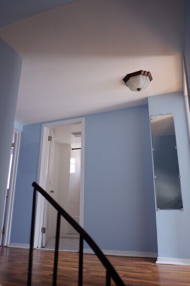 Building Photo - 3525 W Fullerton Ave