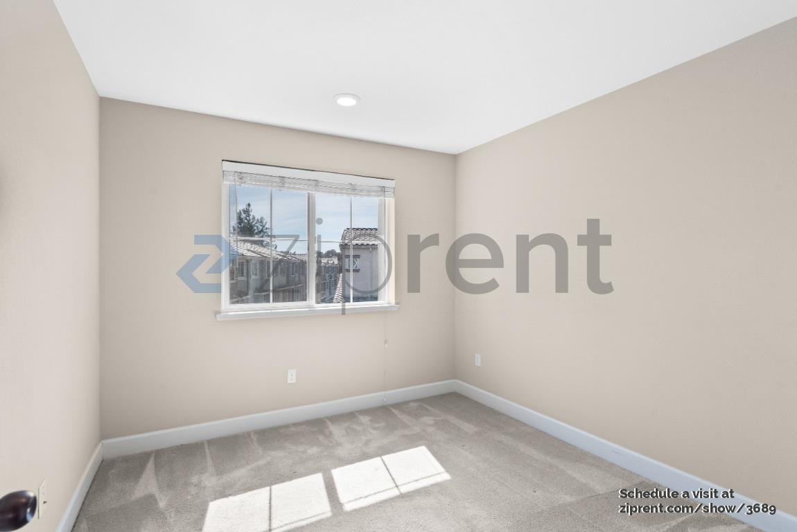 Building Photo - 25937 Dollar St