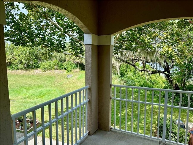 Building Photo - 624 Arbor Lakes Cir