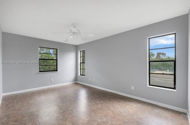 Building Photo - 5894 Longbow Ln