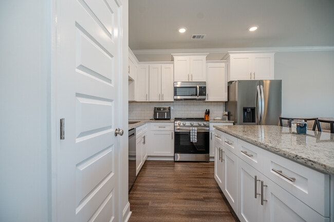 Building Photo - 24 Stafford Lp