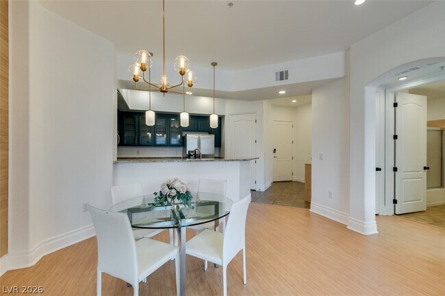 Building Photo - 50 E Serene Ave