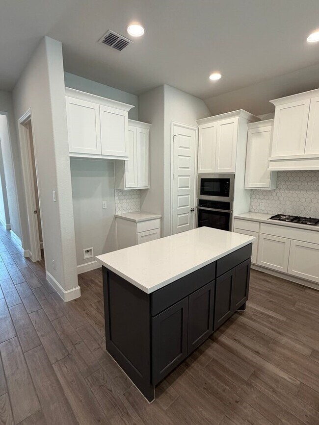 Building Photo - 107 Harlequin Duck Ct