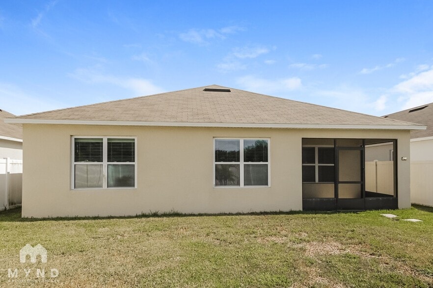Building Photo - 1866 Green Dragon Dr