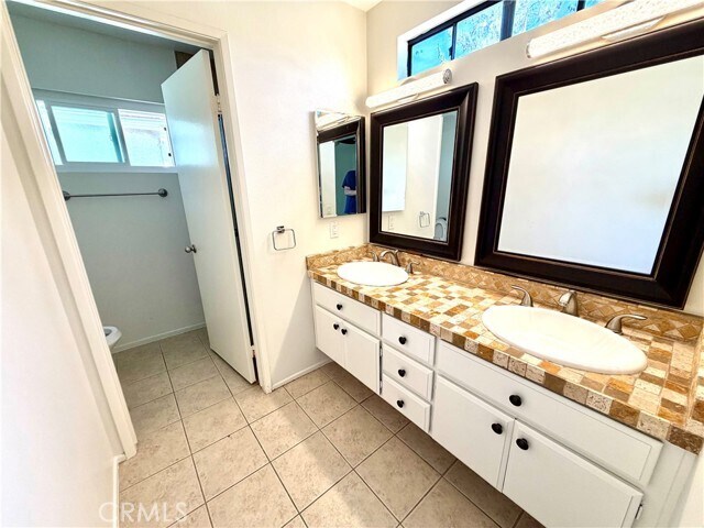 Building Photo - 24911 Laguna Vista
