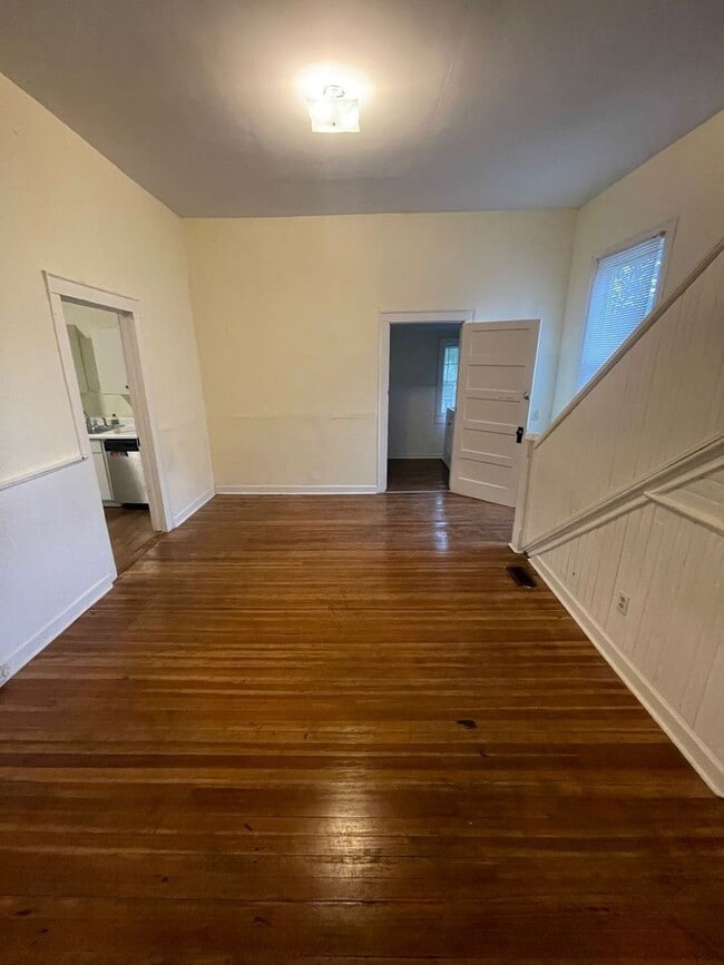 Building Photo - Charming 3BR Home in Olympia – Minutes from USC & Downtown!