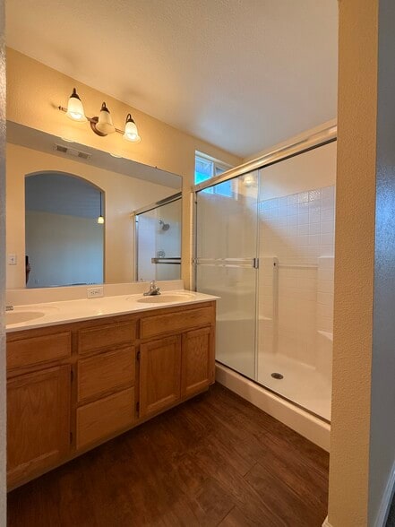 Master bathroom from left to right - 3326 Amberfield Cir