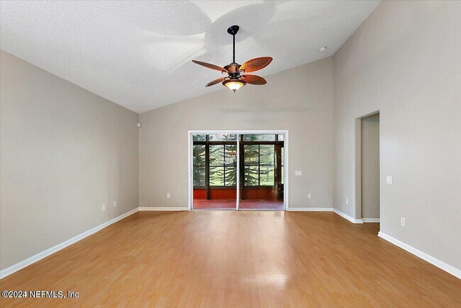 Building Photo - 1212 Coghill Cir