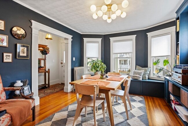 Building Photo - 36 Windsor St