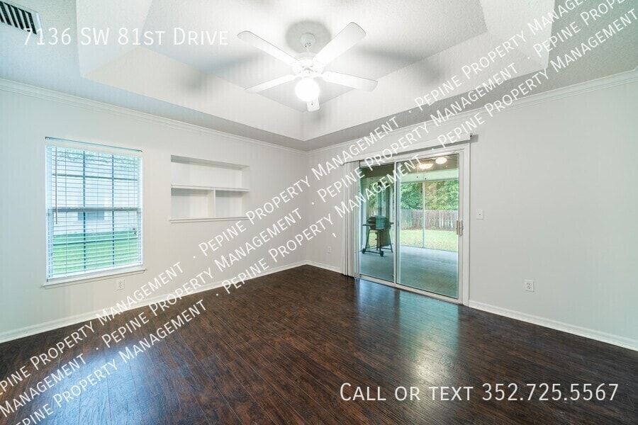 Building Photo - 7136 SW 81st Dr