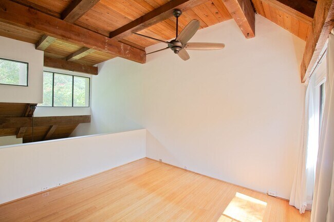 Building Photo - Eden at Haiku Woods – 3BD/2BA/2 Covered Pa...