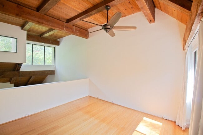 Building Photo - Eden at Haiku Woods – 3BD/2BA/2 Covered Parking with EV Charger