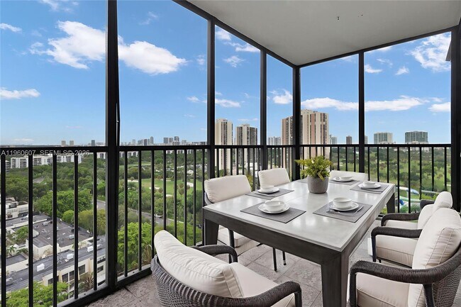 Building Photo - 20100 W Country Club Dr