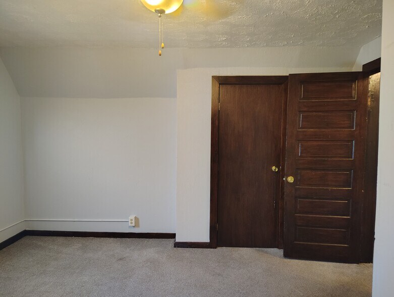 Building Photo - 639 Maryland Ave