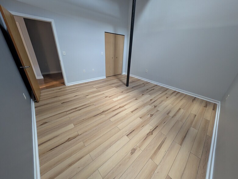 Building Photo - 160 Fremont St