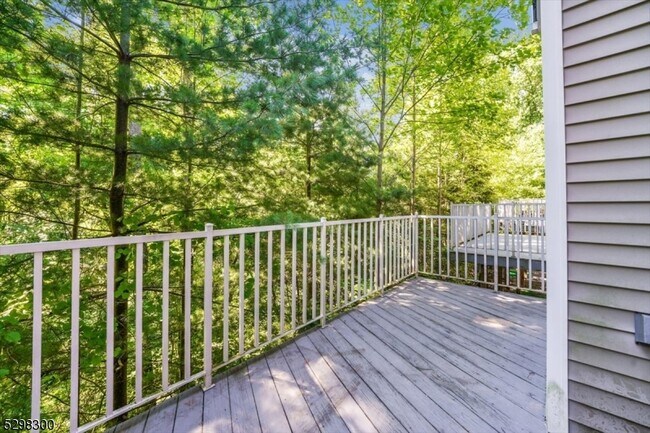 Building Photo - 627 Old Dover Rd