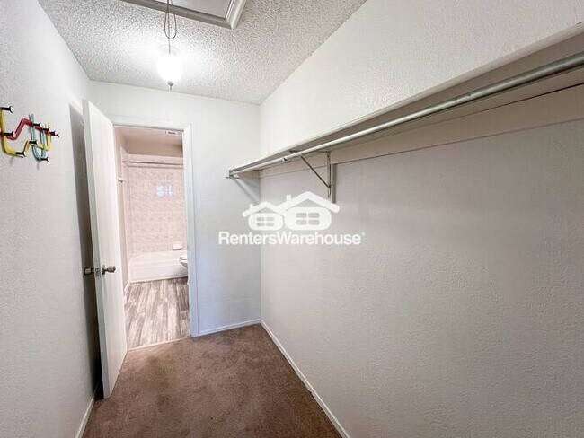 Building Photo - 1-Bedroom Westminster Condo with Balcony