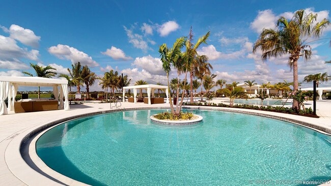 Building Photo - 5066 Lido Key Ln
