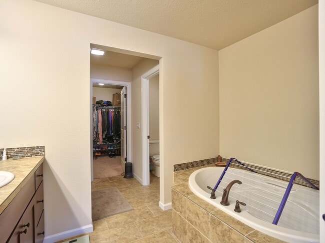 Building Photo - 15906 NW Brugger Rd