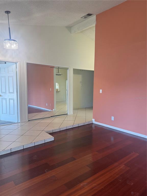 Building Photo - 2329 Pine Tree Ct