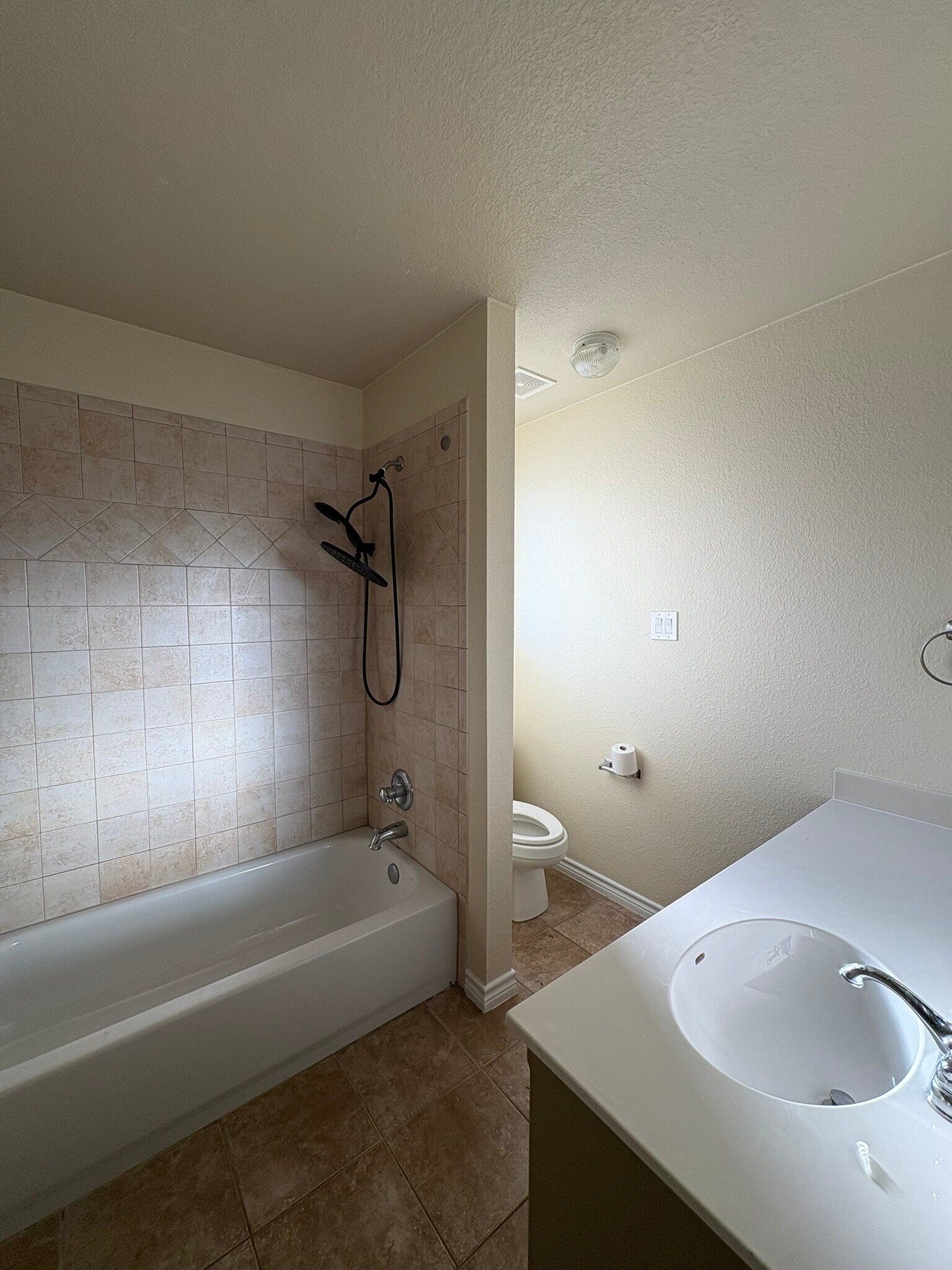 Building Photo - 2508 Isabelle Dr