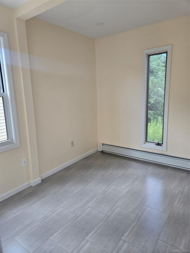 Building Photo - 99-47 163rd Dr