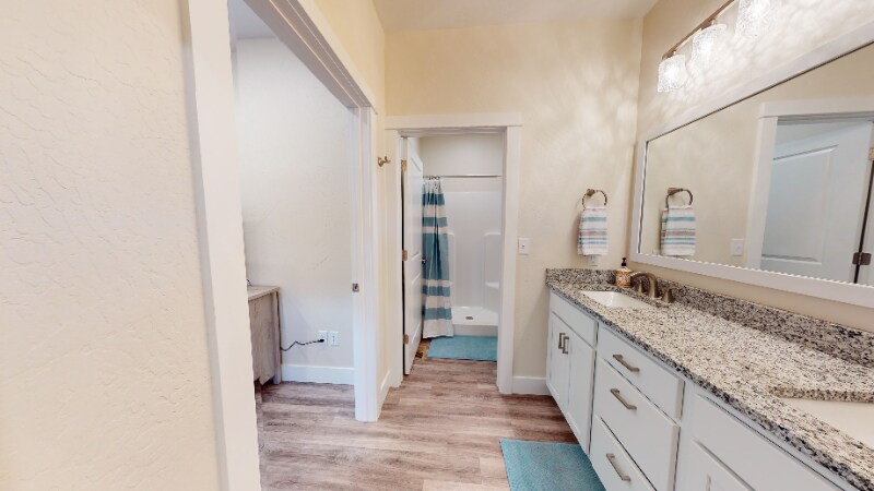 Building Photo - 4017 Swan Rd