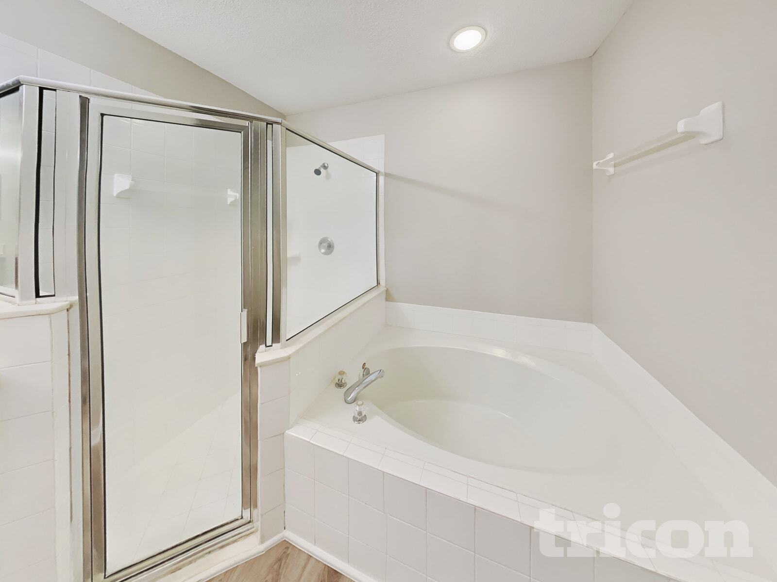 Building Photo - 984 Fox Chapel Ln