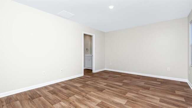 Building Photo - 1206 Willow Oaks Wy