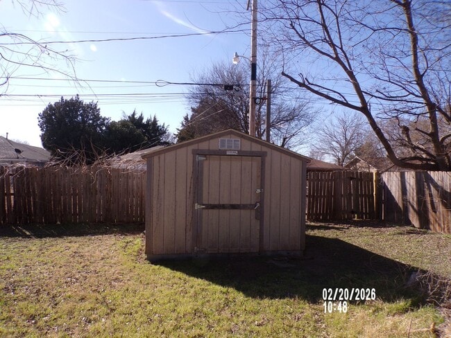 Building Photo - Beautiful Renovated Home in the Heart Of Lawton