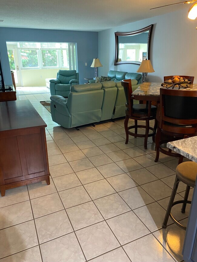 Building Photo - 5555 Gulf Blvd