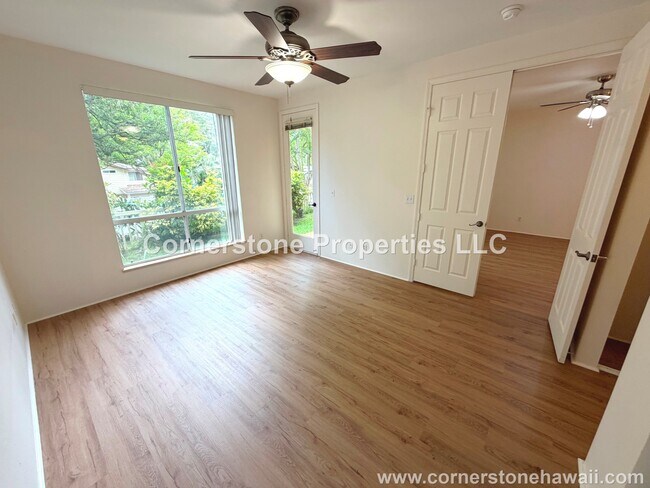 Building Photo - 95-797-932 Wikao St