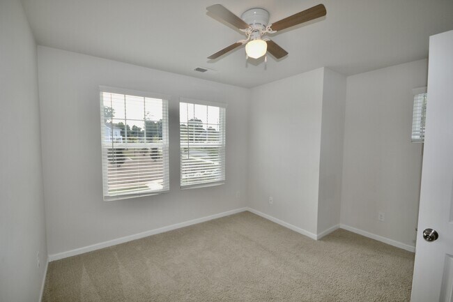 Building Photo - 1118 Glen Marley Dr