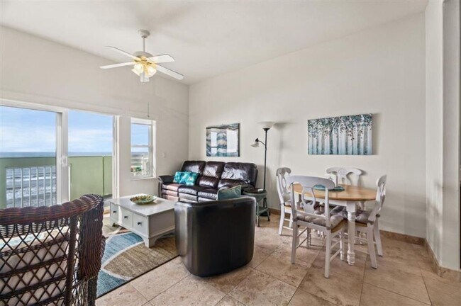 Building Photo - 9420 Seawall Blvd