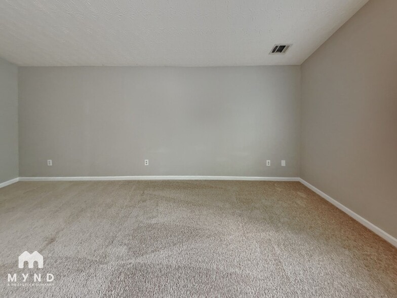 Building Photo - 6239 Lake Valley Point