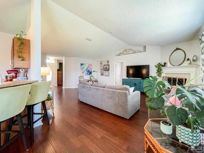 Building Photo - 1216 Benning Pl