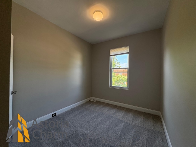 Building Photo - Live Comfortably in Hampden: 4 Bedrooms Pl...