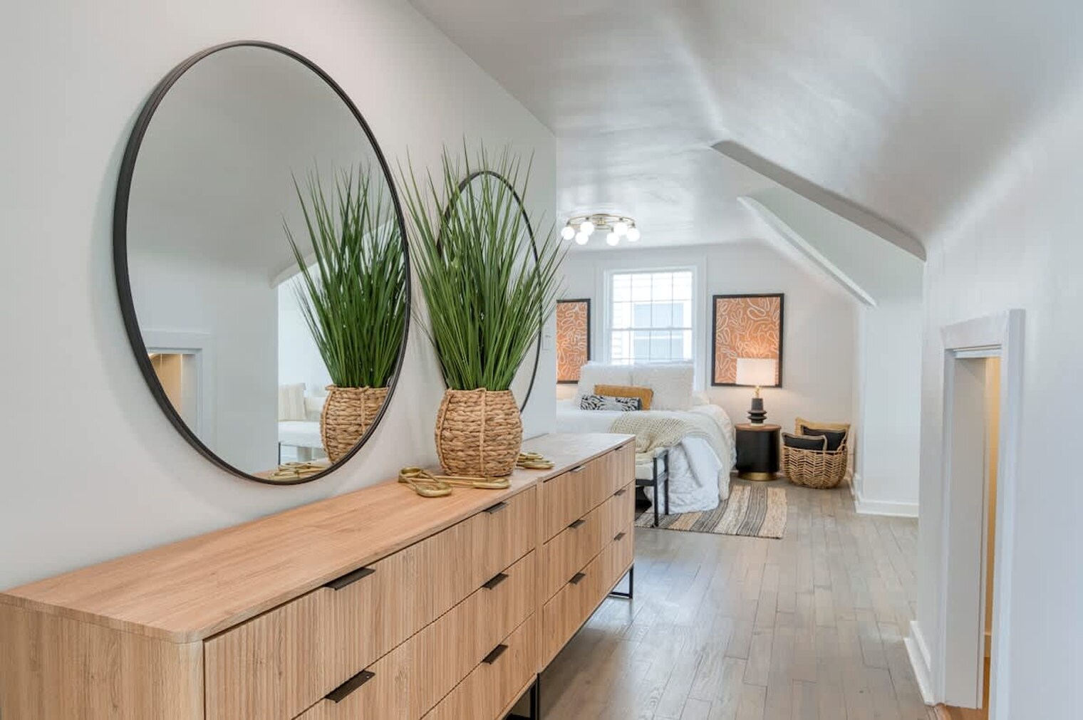 Building Photo - 2716 Lincoln Ave