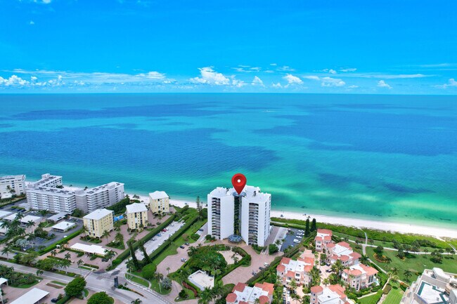 Building Photo - 3951 Gulf Shore Blvd N