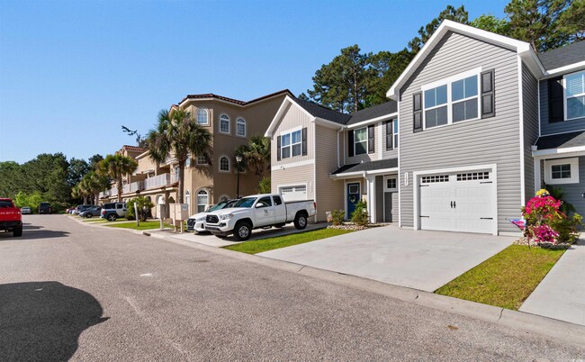 Building Photo - 162 Villa Grande St