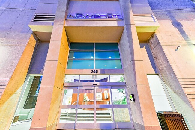 Building Photo - Newport Lofts 1813