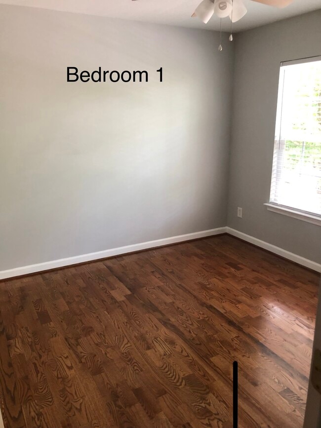 Building Photo - 1071 Valley Forge Rd