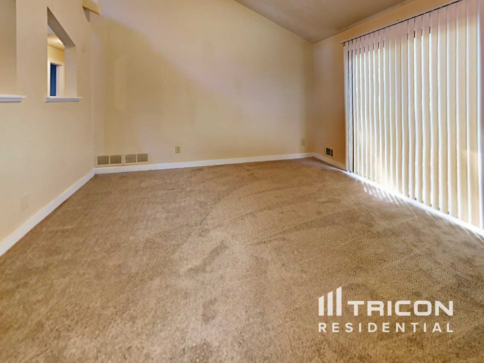 Building Photo - 5054 Stoney Point Ln