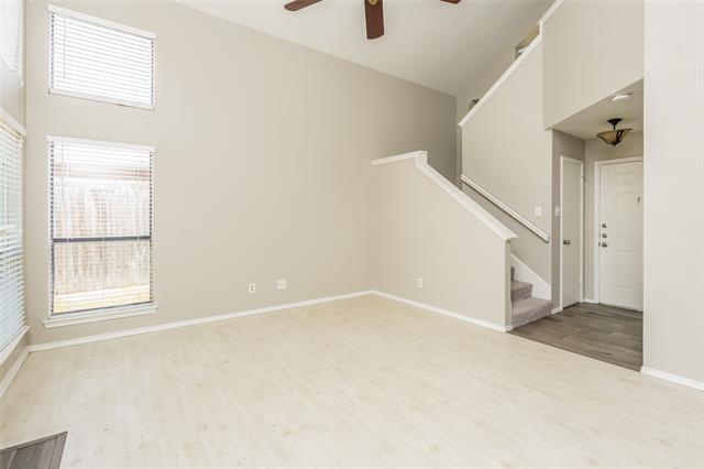 Building Photo - 930 Boxwood Dr