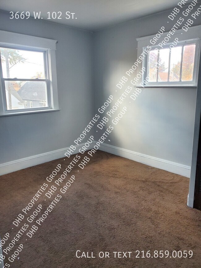 Building Photo - West Park 3/1.5